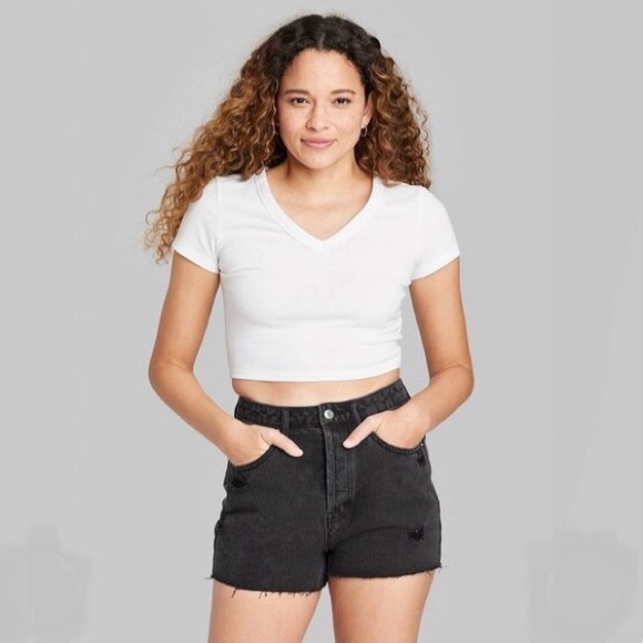 “Wild Fable” brand, cropped, white v-neck, short sleeve top - junior size M - Picture 1 of 7